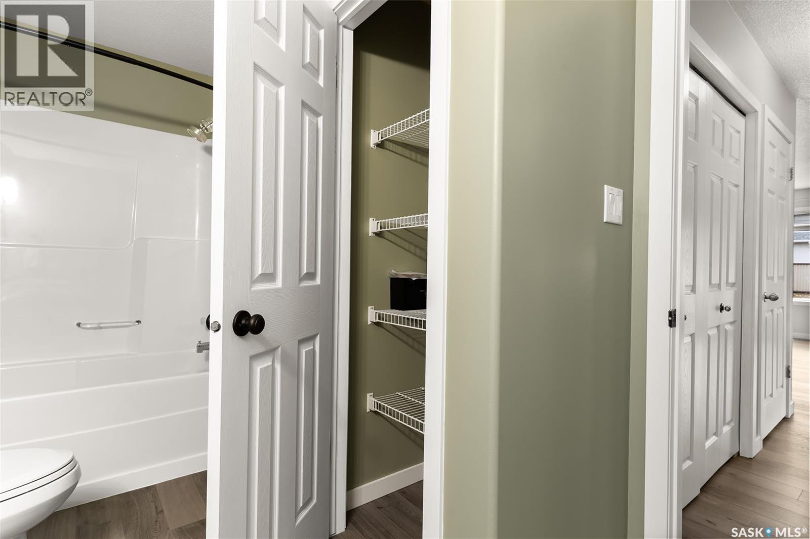 3918 7th Avenue E, Regina, Saskatchewan  S4N 7L9 - Photo 18 - SK021954