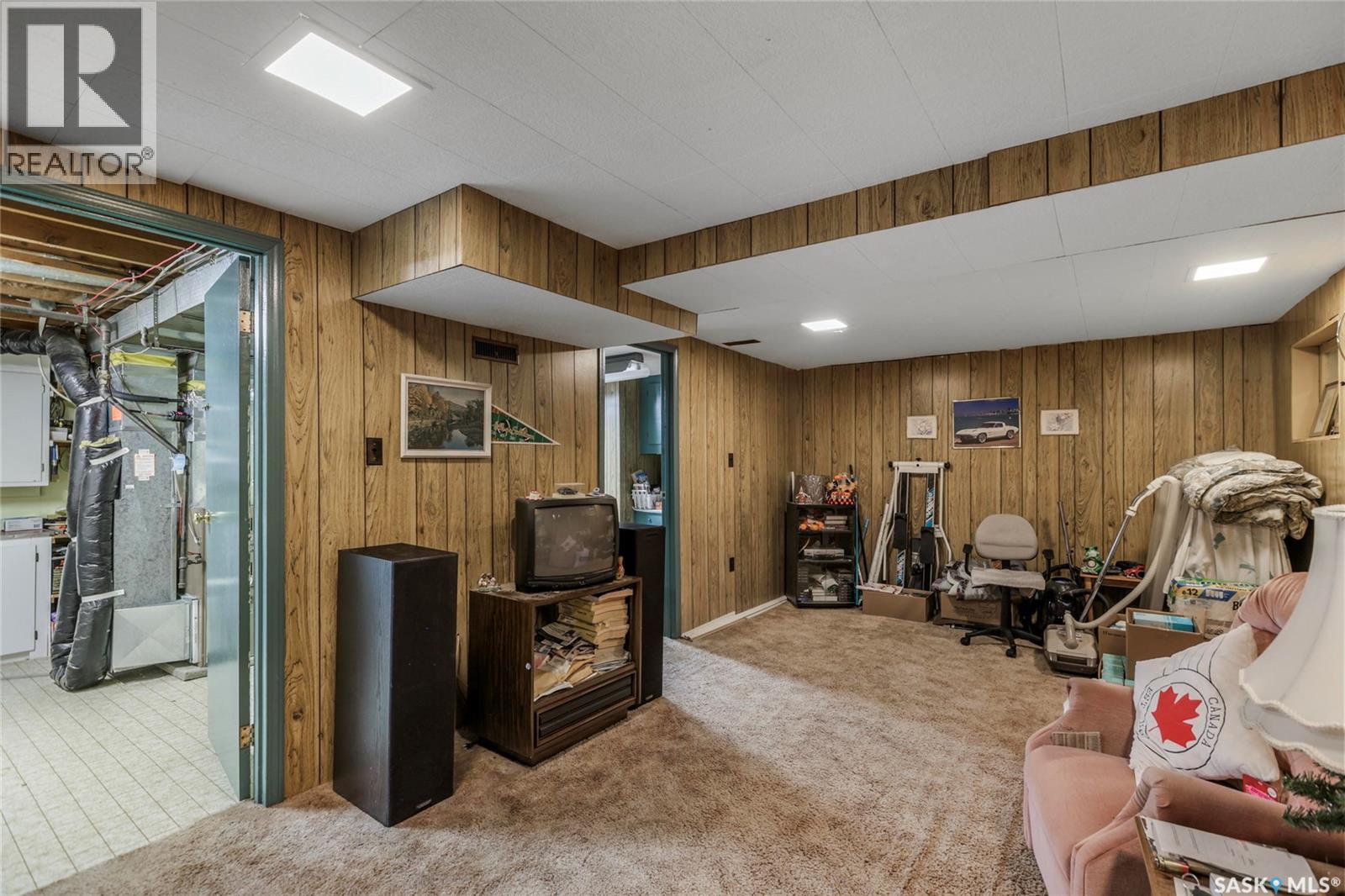 2072 Harvey Street, Regina, Saskatchewan  S4N 2M7 - Photo 18 - SK021953