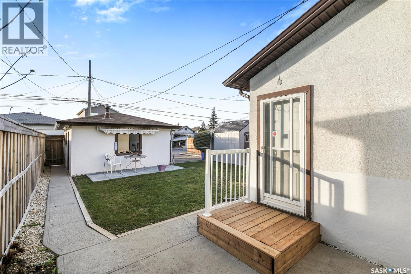 2072 Harvey Street, Regina, Saskatchewan  S4N 2M7 - Photo 27 - SK021953