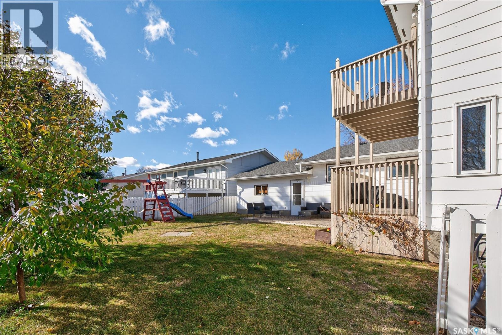 1305 Princess Crescent, Moose Jaw, Saskatchewan  S6H 6V7 - Photo 10 - SK021925