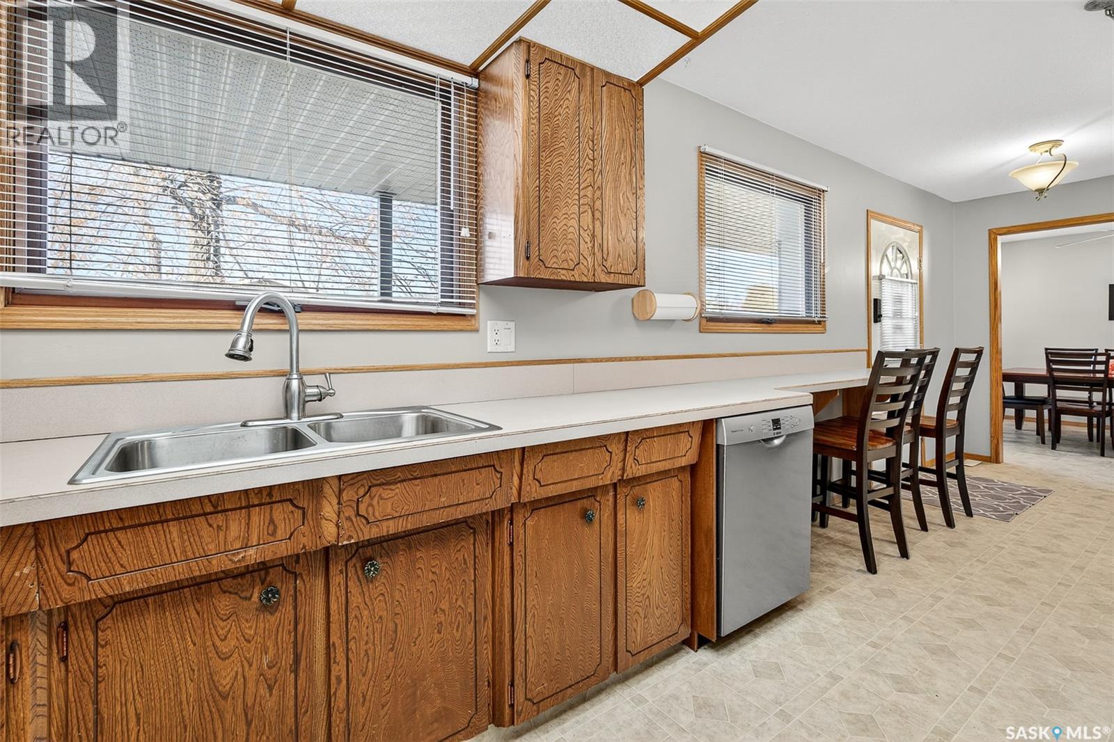 1305 Princess Crescent, Moose Jaw, Saskatchewan  S6H 6V7 - Photo 20 - SK021925