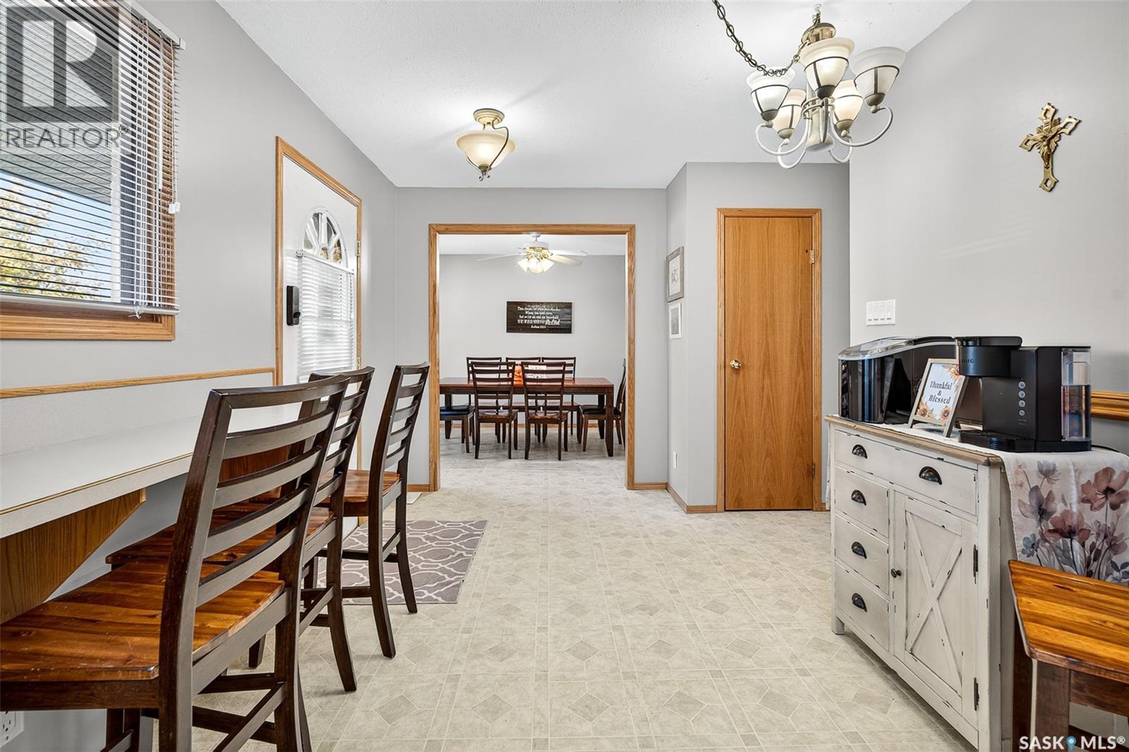 1305 Princess Crescent, Moose Jaw, Saskatchewan  S6H 6V7 - Photo 21 - SK021925