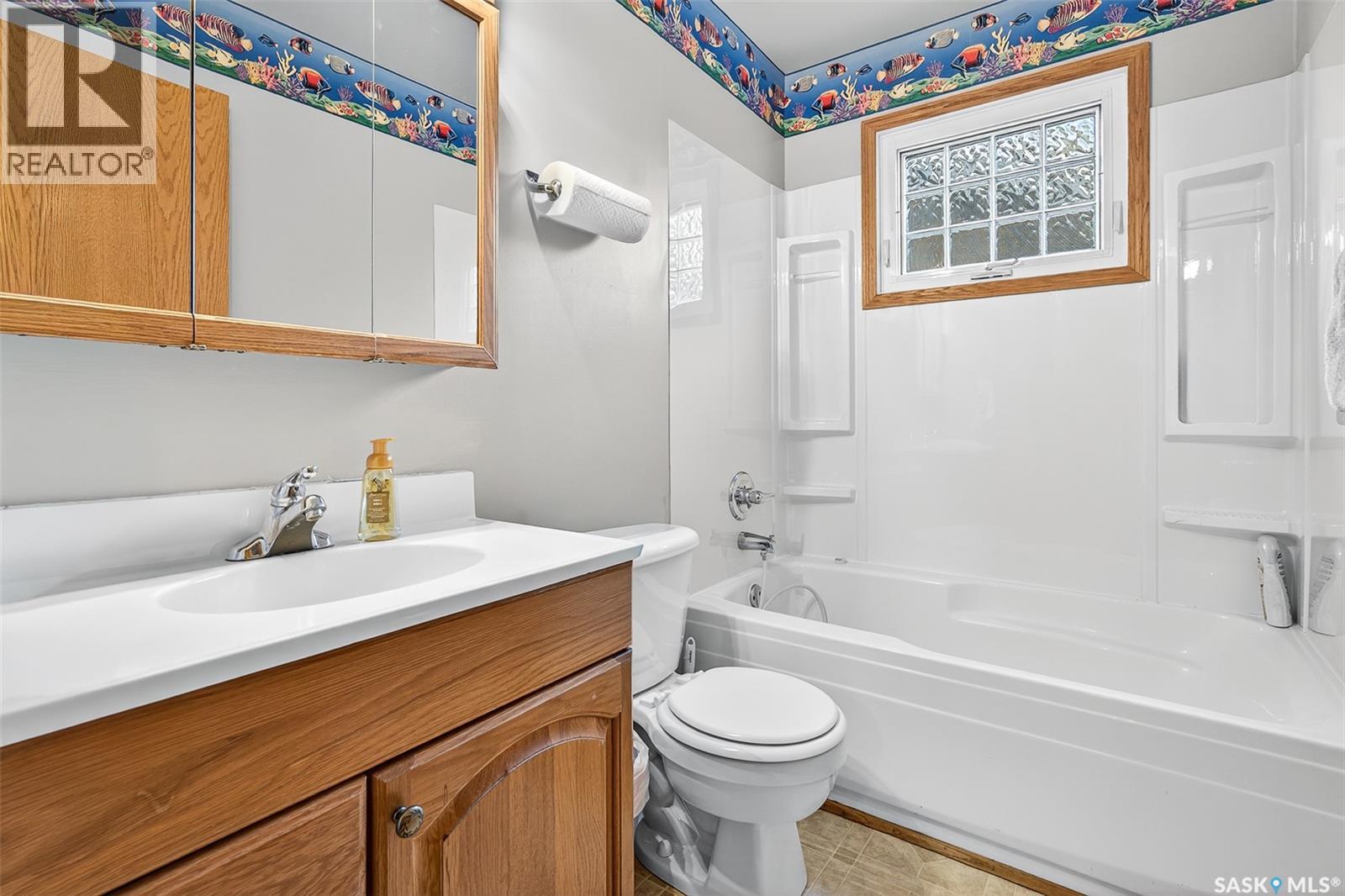 1305 Princess Crescent, Moose Jaw, Saskatchewan  S6H 6V7 - Photo 22 - SK021925