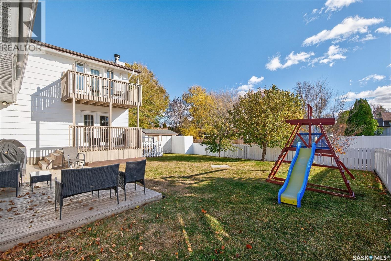 1305 Princess Crescent, Moose Jaw, Saskatchewan  S6H 6V7 - Photo 8 - SK021925