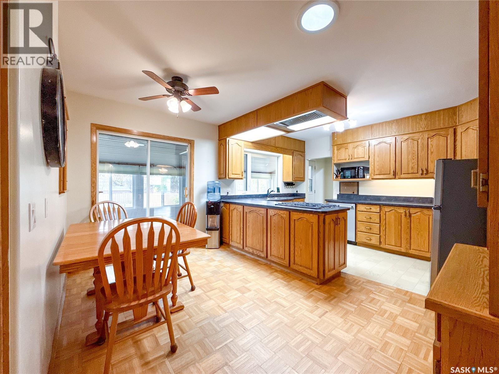 220 1st Street W, Ponteix, Saskatchewan  S0N 1Z0 - Photo 21 - SK021875