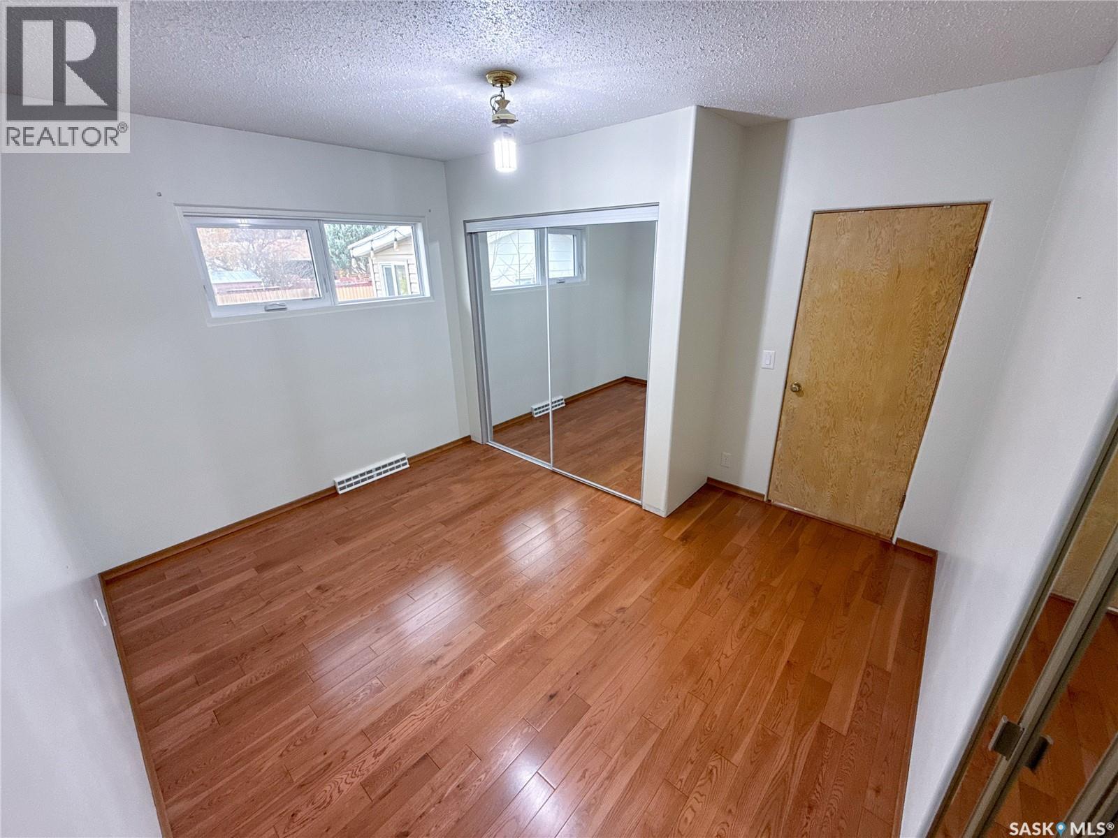 220 1st Street W, Ponteix, Saskatchewan  S0N 1Z0 - Photo 23 - SK021875