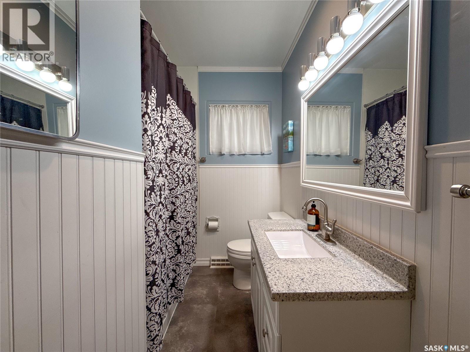 220 1st Street W, Ponteix, Saskatchewan  S0N 1Z0 - Photo 26 - SK021875