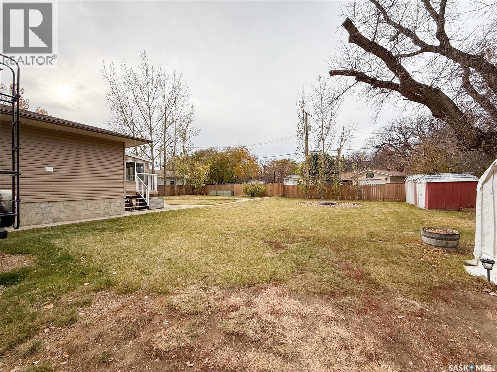 220 1st Street W, Ponteix, Saskatchewan  S0N 1Z0 - Photo 50 - SK021875