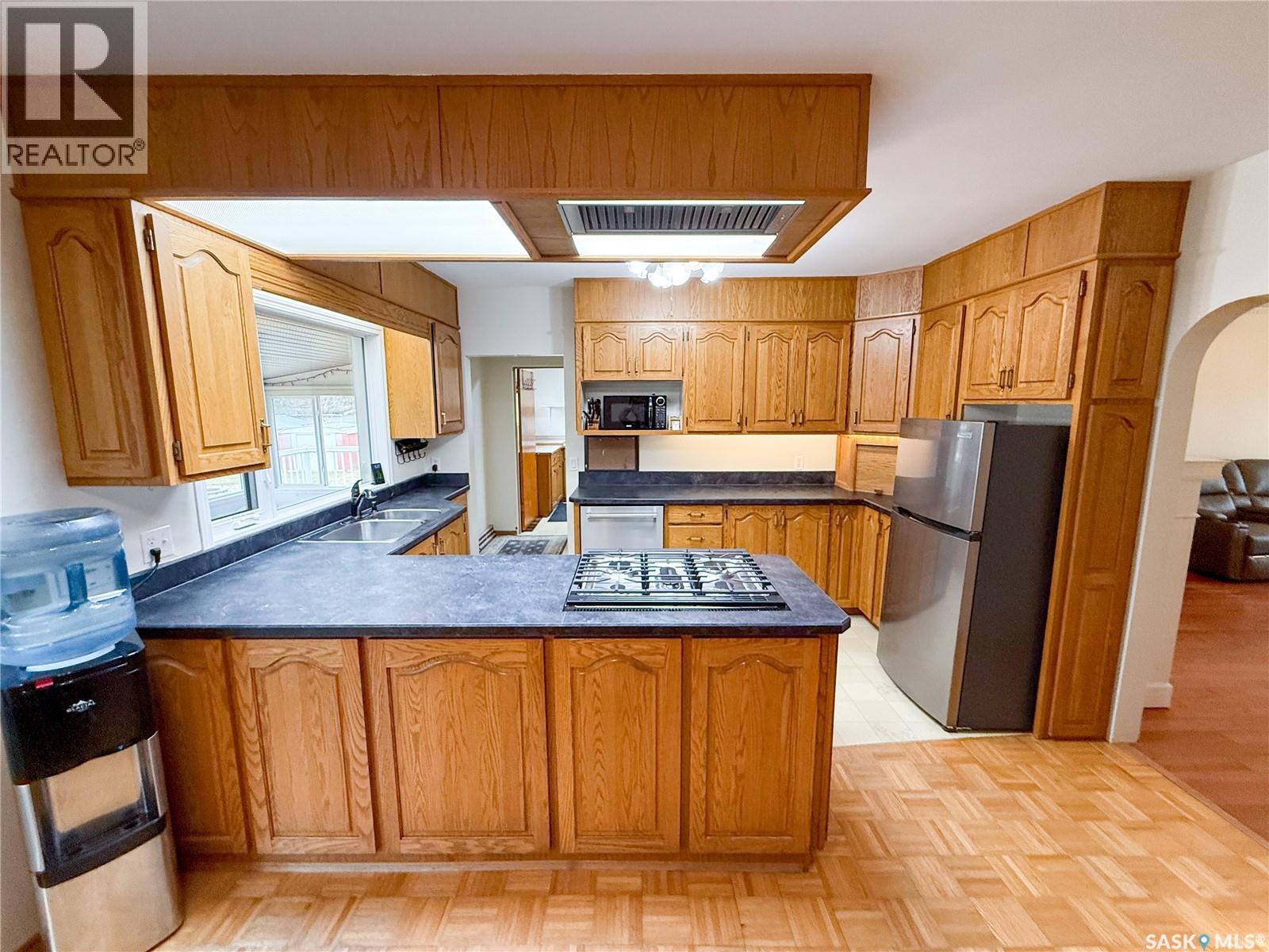 220 1st Street W, Ponteix, Saskatchewan  S0N 1Z0 - Photo 7 - SK021875