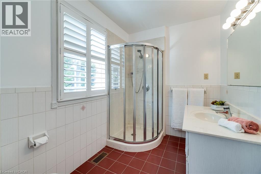 1205 Lamb's Court Unit# 7, Burlington, Ontario  L7S 2G4 - Photo 25 - 40779544