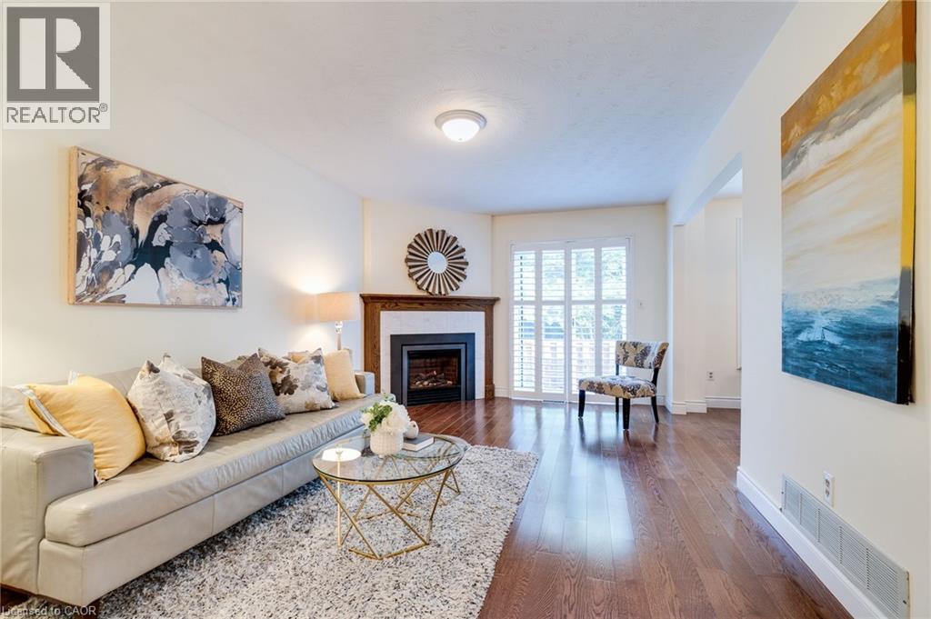 1205 Lamb's Court Unit# 7, Burlington, Ontario  L7S 2G4 - Photo 7 - 40779544