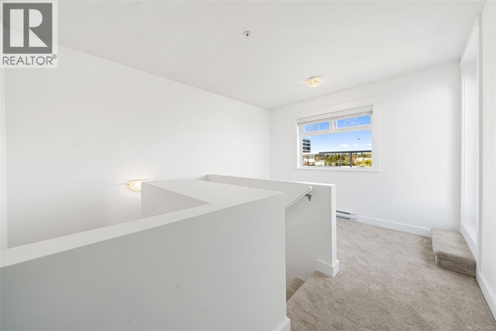 410 1315 Esquimalt Rd, Esquimalt, British Columbia  V9A 3P4 - Photo 37 - 1018238