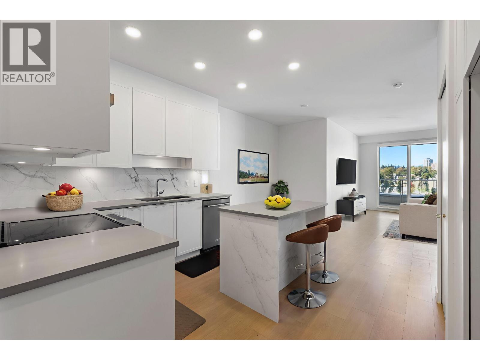 410 7123 11 Avenue, Burnaby, British Columbia  V3N 0J6 - Photo 38 - R3058032