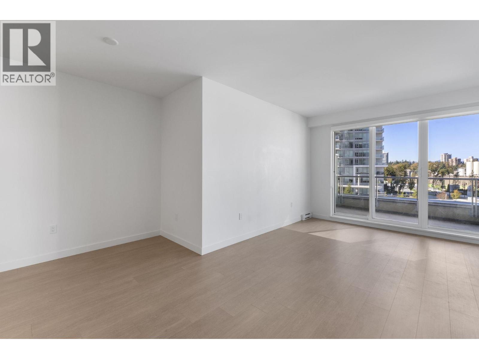 410 7123 11 Avenue, Burnaby, British Columbia  V3N 0J6 - Photo 7 - R3058032