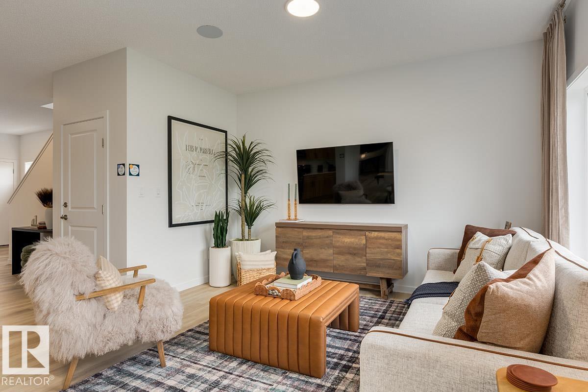 5621 Hawthorn Wy Sw, Edmonton, Alberta  T4H 1X9 - Photo 12 - E4453142