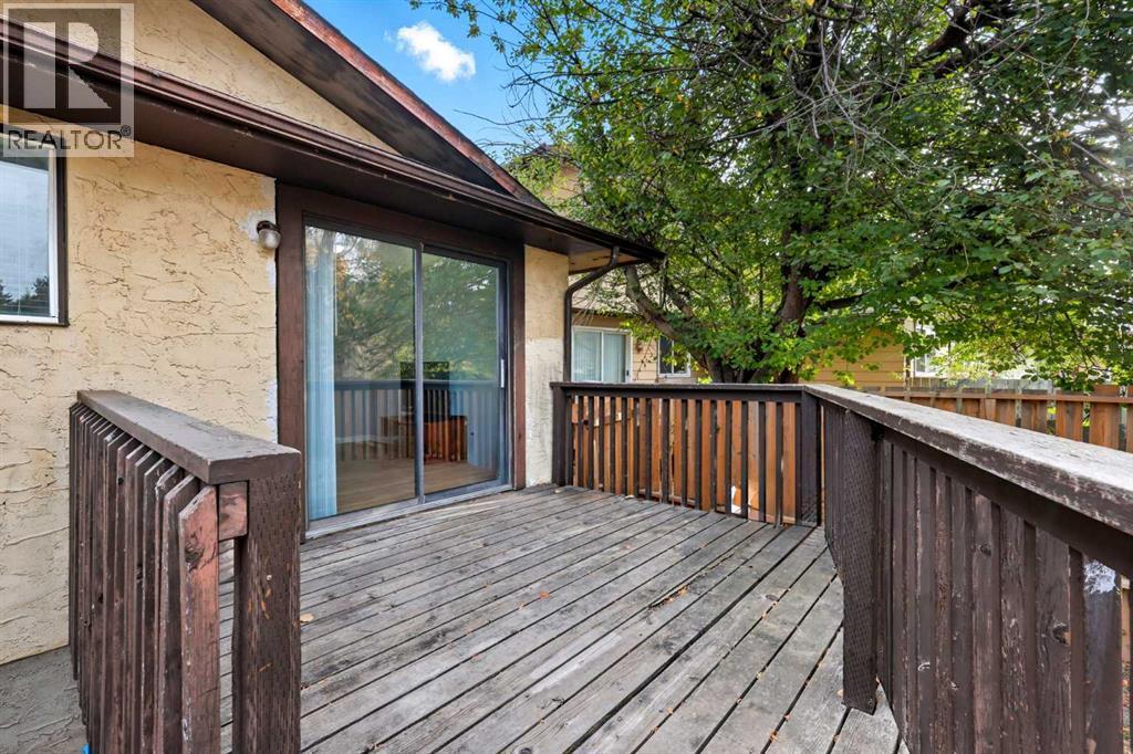 1137 Berkley Drive Nw, Calgary, Alberta  T3K 1S6 - Photo 26 - A2253062