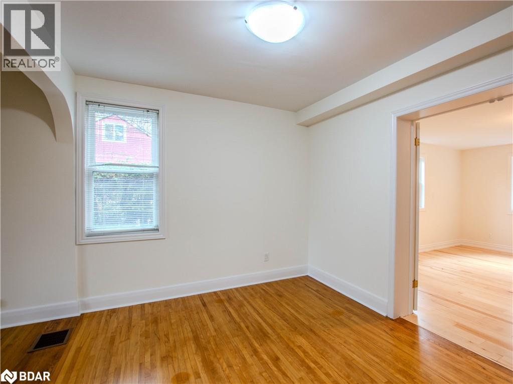 25 Holgate Street, Barrie, Ontario  L4N 2T6 - Photo 7 - 40781555