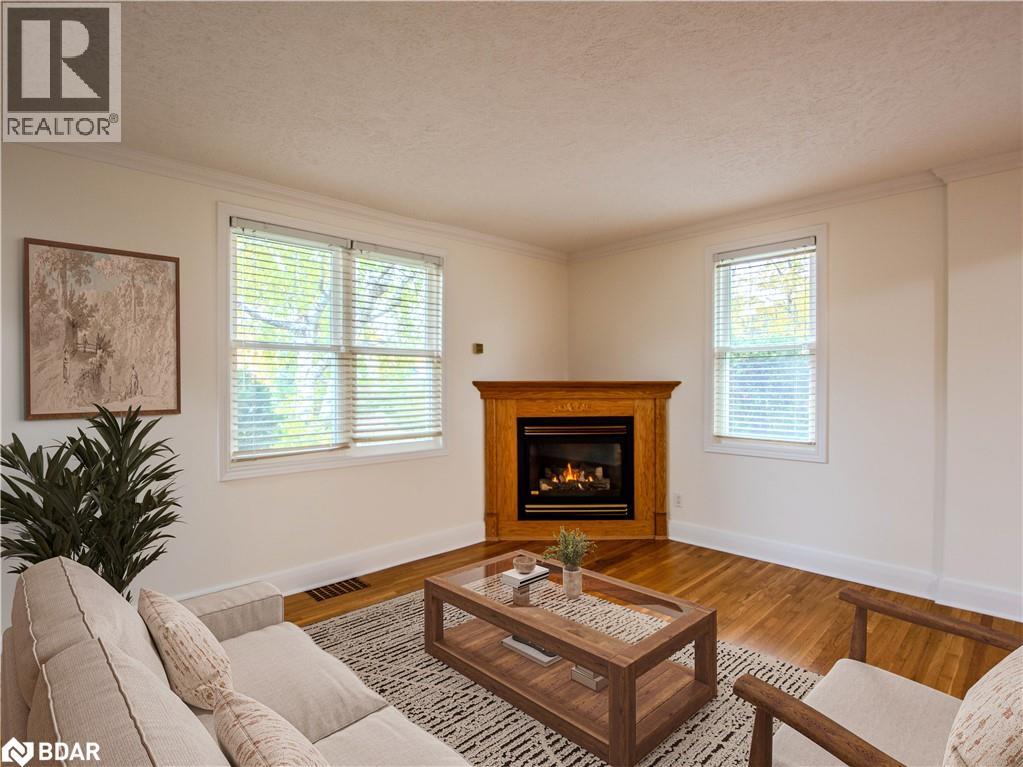 25 Holgate Street, Barrie, Ontario  L4N 2T6 - Photo 6 - 40781555