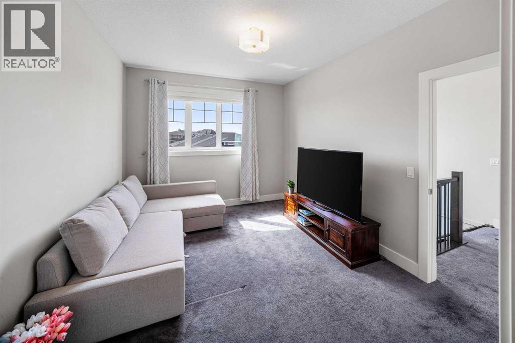 38 Yarrow Gate, Rural Rocky View County, Alberta  T3Z 0C8 - Photo 35 - A2212202