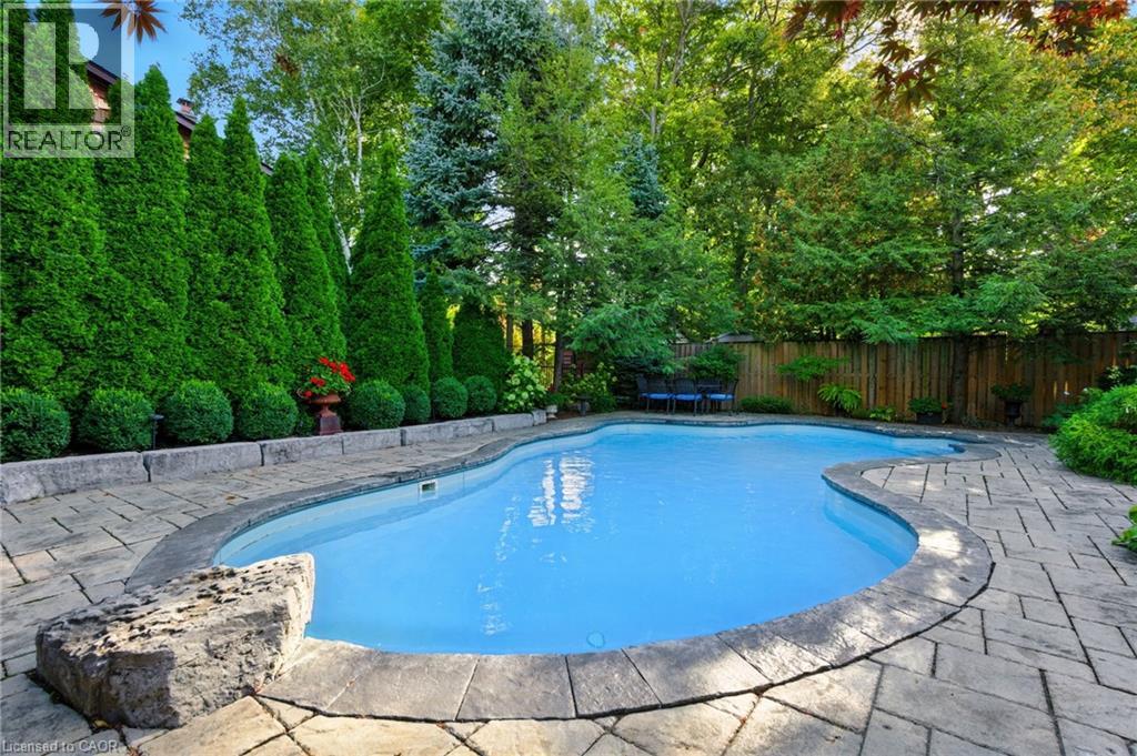 2387 Cavendish Drive, Burlington, Ontario  L7P 3B5 - Photo 3 - 40779692