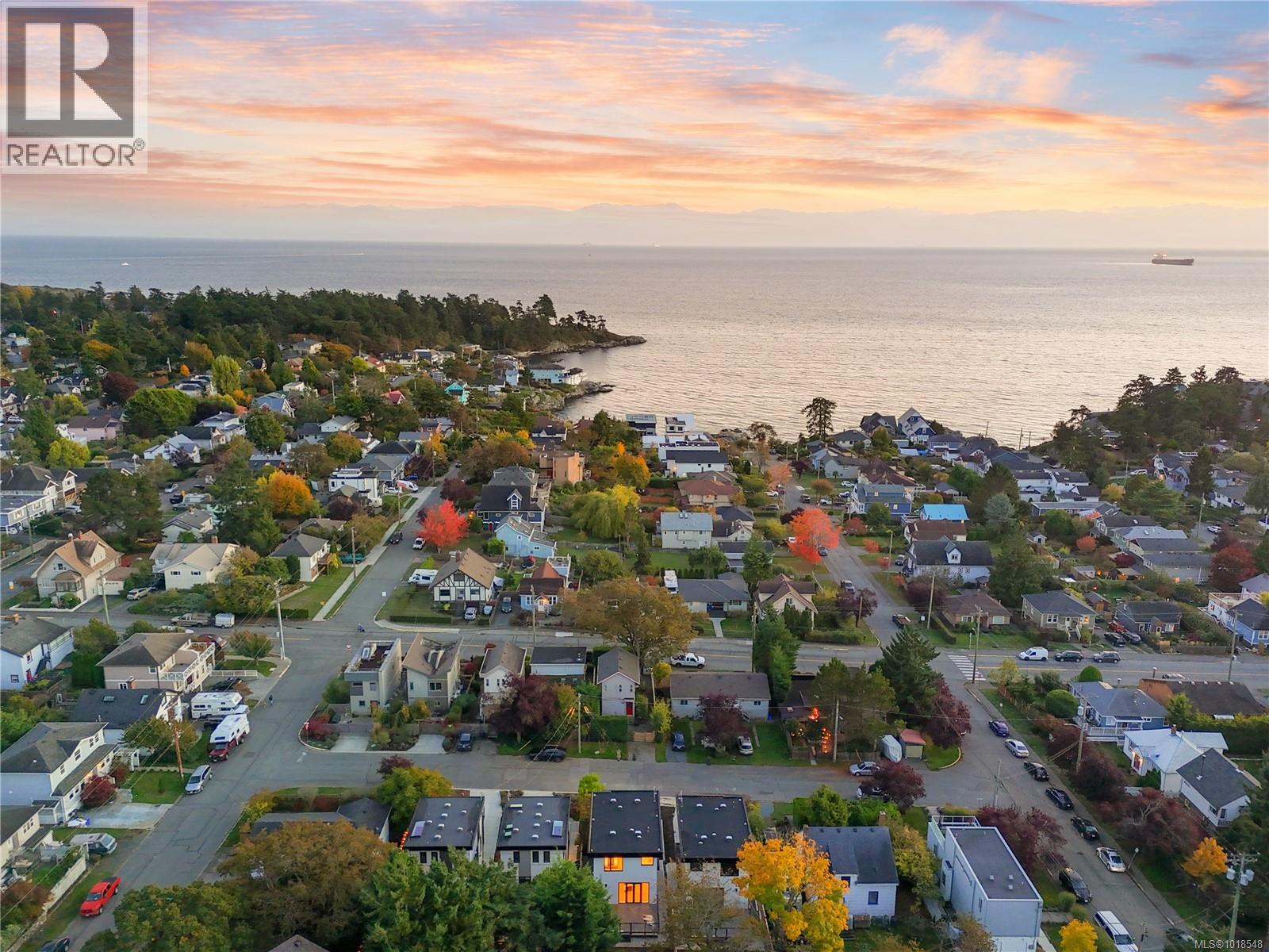 1342 Wood St, Esquimalt, British Columbia  V9A 5E1 - Photo 38 - 1018548