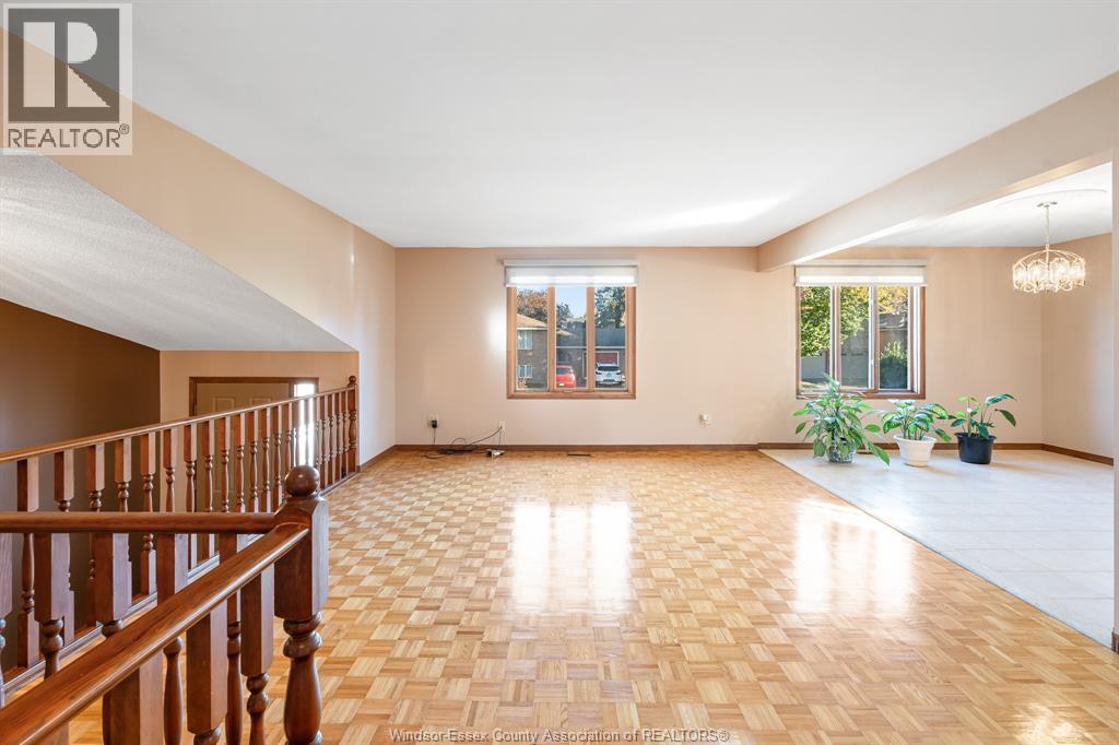 1953 Edgemore Avenue, Lasalle, Ontario  N9H 2J6 - Photo 14 - 25027497