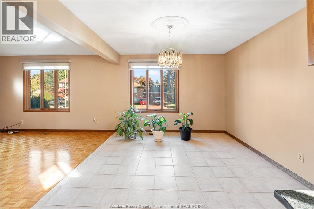 1953 Edgemore Avenue, Lasalle, Ontario  N9H 2J6 - Photo 17 - 25027497