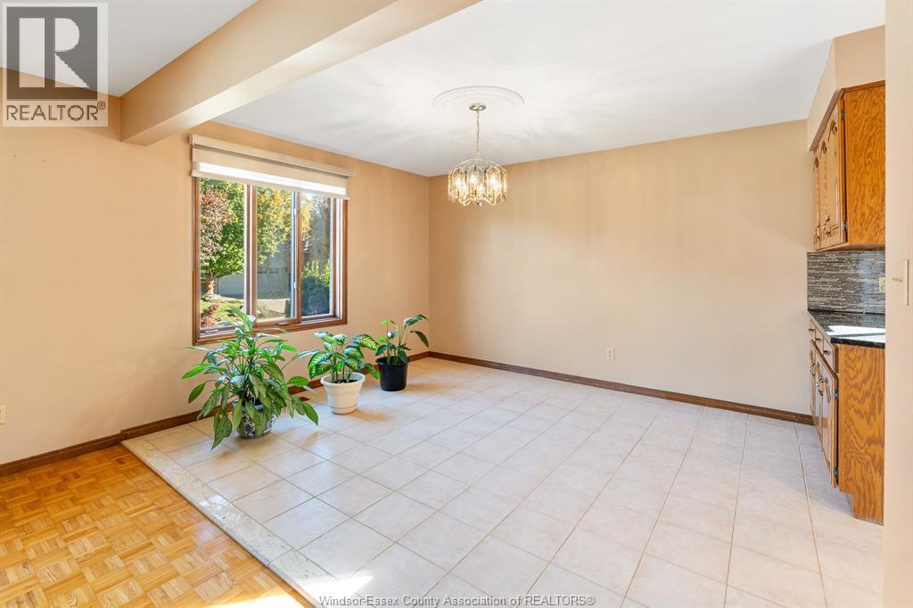 1953 Edgemore Avenue, Lasalle, Ontario  N9H 2J6 - Photo 18 - 25027497