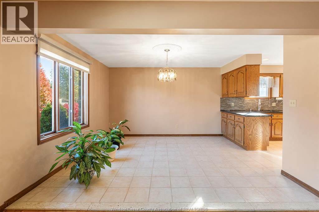 1953 Edgemore Avenue, Lasalle, Ontario  N9H 2J6 - Photo 19 - 25027497