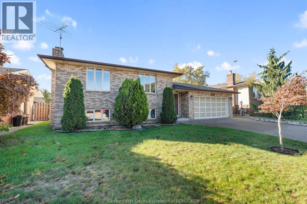 1953 Edgemore Avenue, Lasalle, Ontario  N9H 2J6 - Photo 2 - 25027497