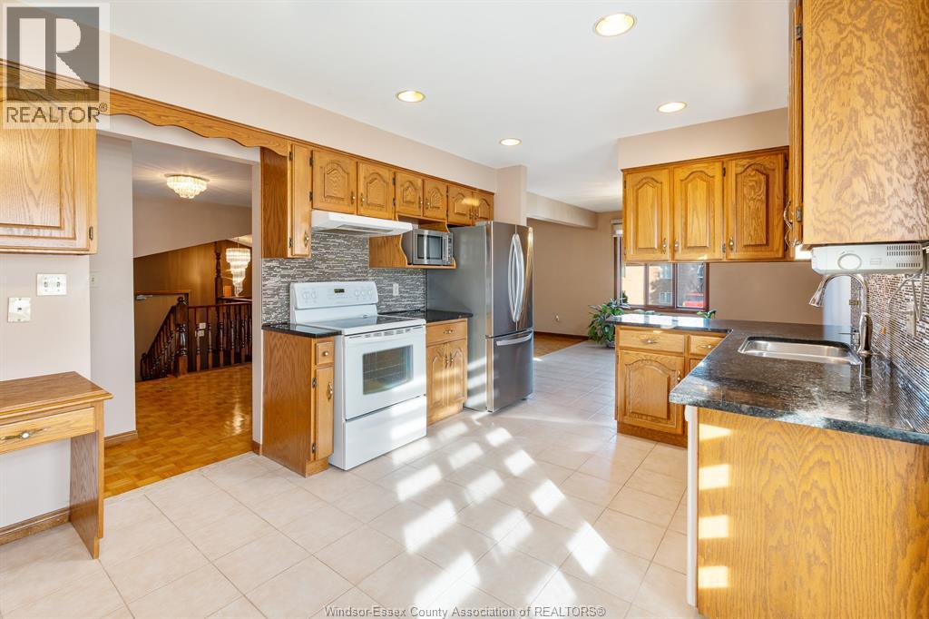 1953 Edgemore Avenue, Lasalle, Ontario  N9H 2J6 - Photo 21 - 25027497