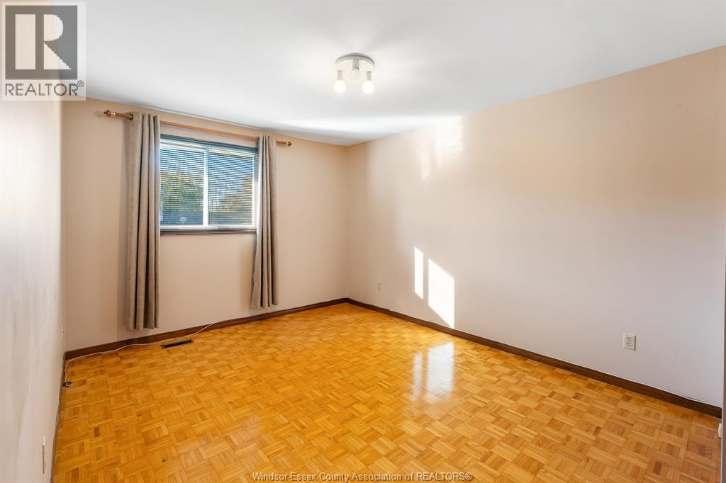 1953 Edgemore Avenue, Lasalle, Ontario  N9H 2J6 - Photo 28 - 25027497