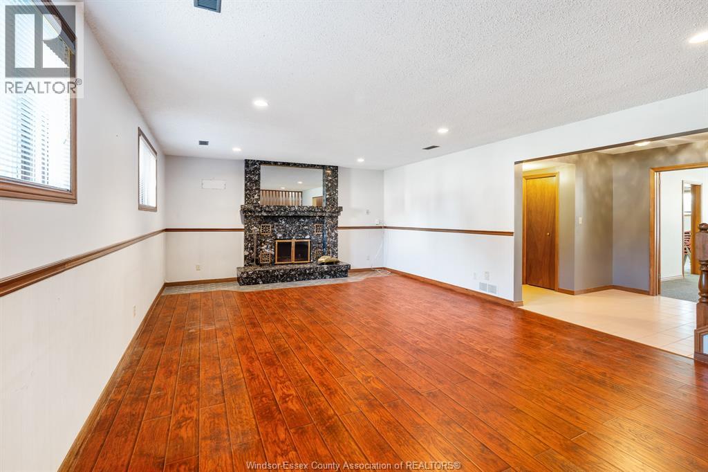 1953 Edgemore Avenue, Lasalle, Ontario  N9H 2J6 - Photo 32 - 25027497