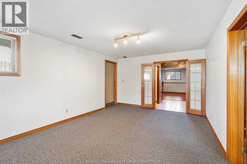 1953 Edgemore Avenue, Lasalle, Ontario  N9H 2J6 - Photo 38 - 25027497