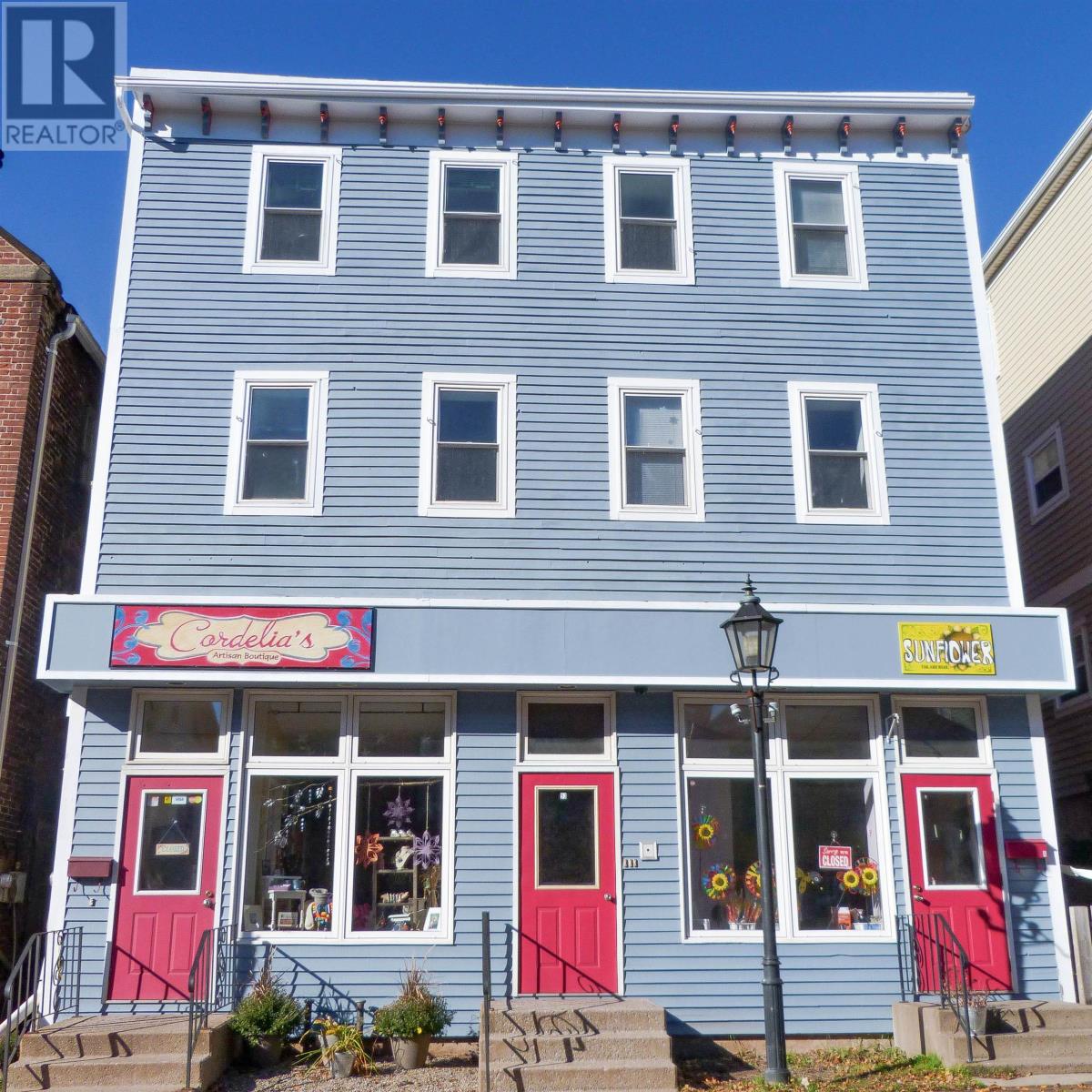 93 Water Street, Charlottetown, Prince Edward Island  C0A 1A5 - Photo 2 - 202526842