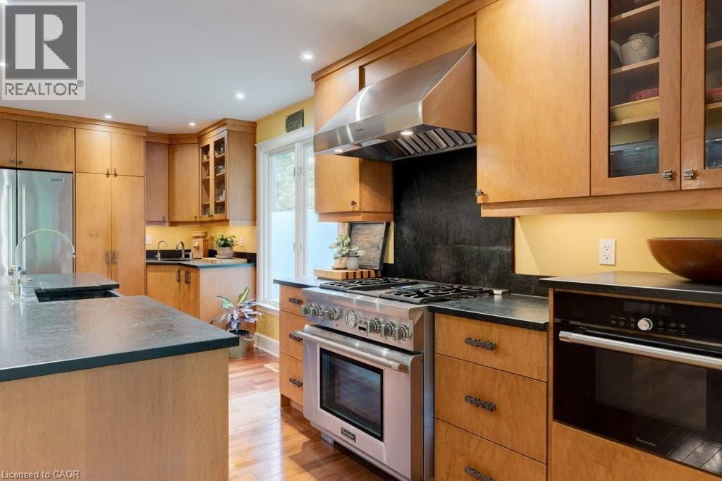 59 Park Road S, Grimsby, Ontario  L3M 4E7 - Photo 14 - 40784155