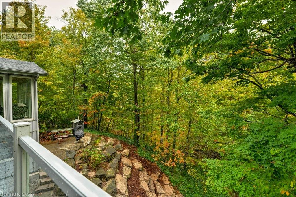 59 Park Road S, Grimsby, Ontario  L3M 4E7 - Photo 24 - 40784155