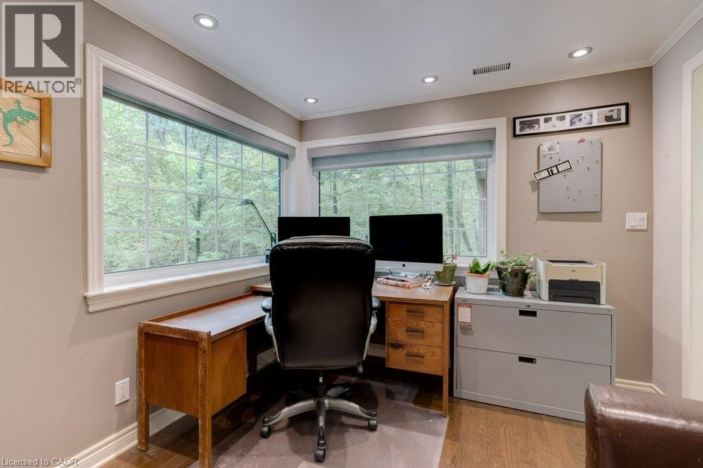 59 Park Road S, Grimsby, Ontario  L3M 4E7 - Photo 36 - 40784155