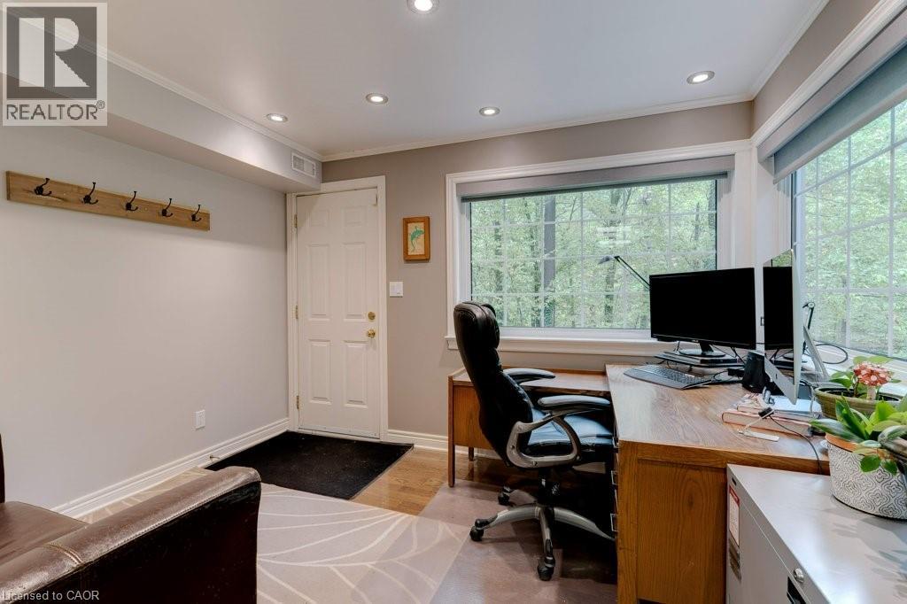 59 Park Road S, Grimsby, Ontario  L3M 4E7 - Photo 37 - 40784155