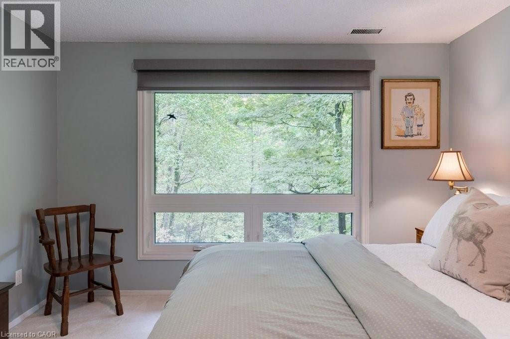 59 Park Road S, Grimsby, Ontario  L3M 4E7 - Photo 39 - 40784155