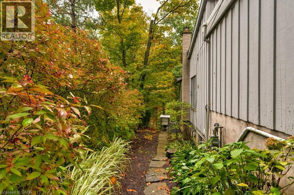 59 Park Road S, Grimsby, Ontario  L3M 4E7 - Photo 43 - 40784155