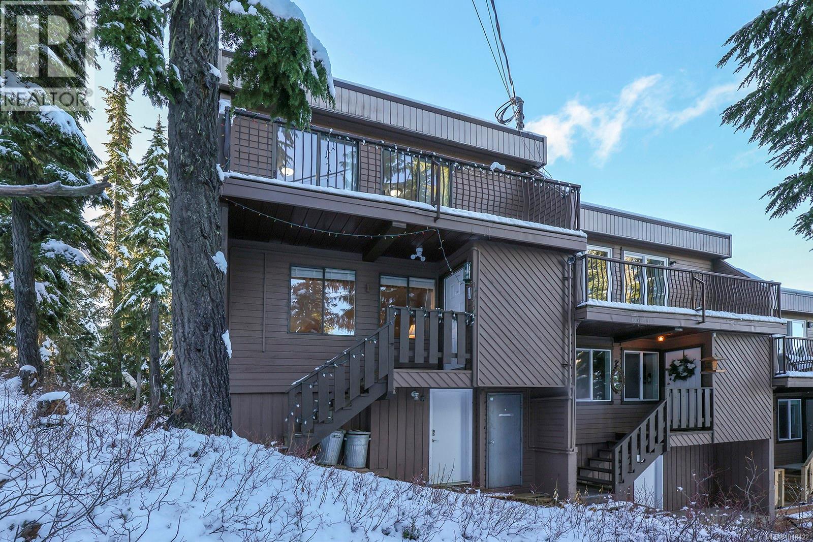 1 1084 Washington Way, Courtenay, British Columbia  V9J 1L0 - Photo 3 - 1018422