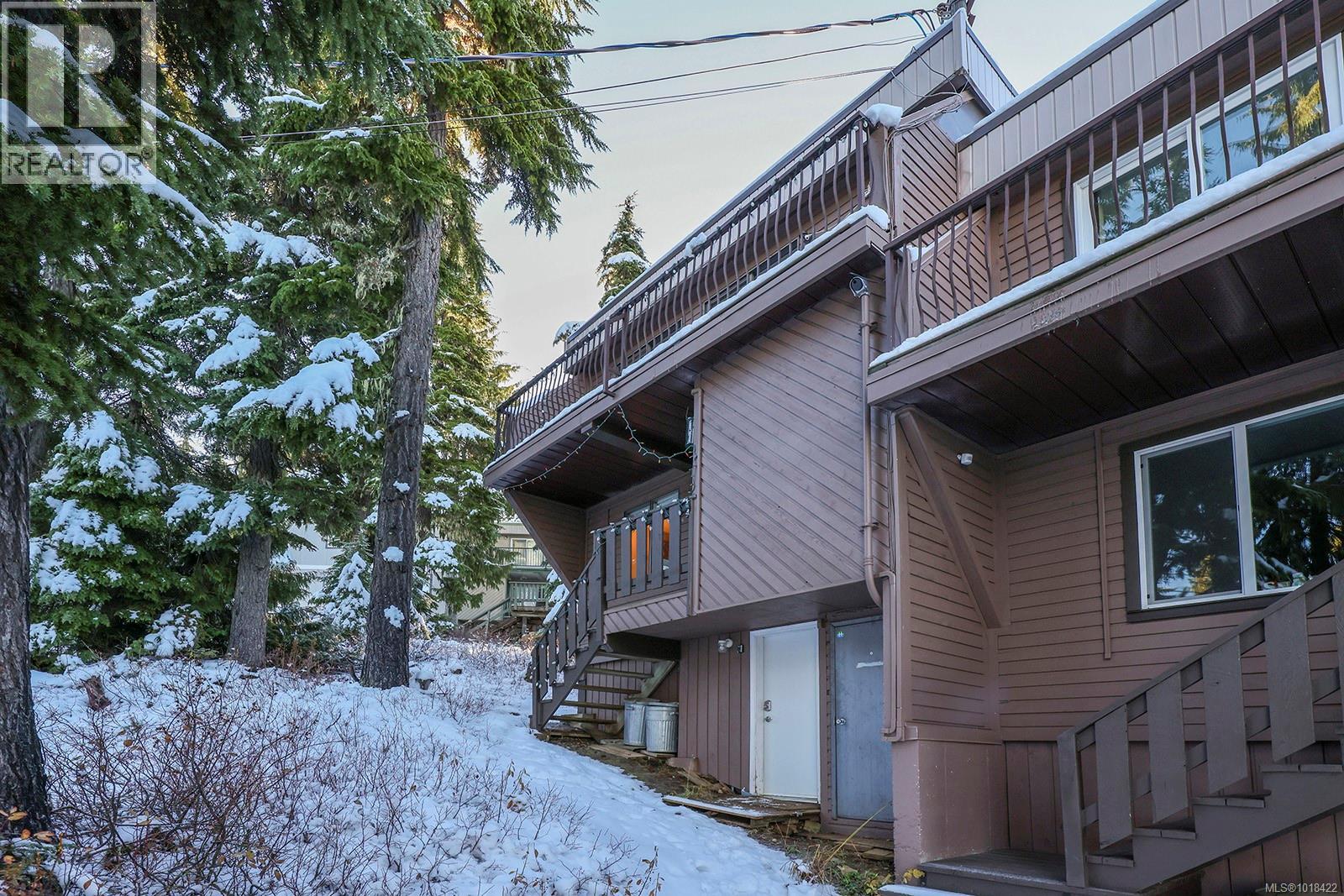 1 1084 Washington Way, Courtenay, British Columbia  V9J 1L0 - Photo 5 - 1018422