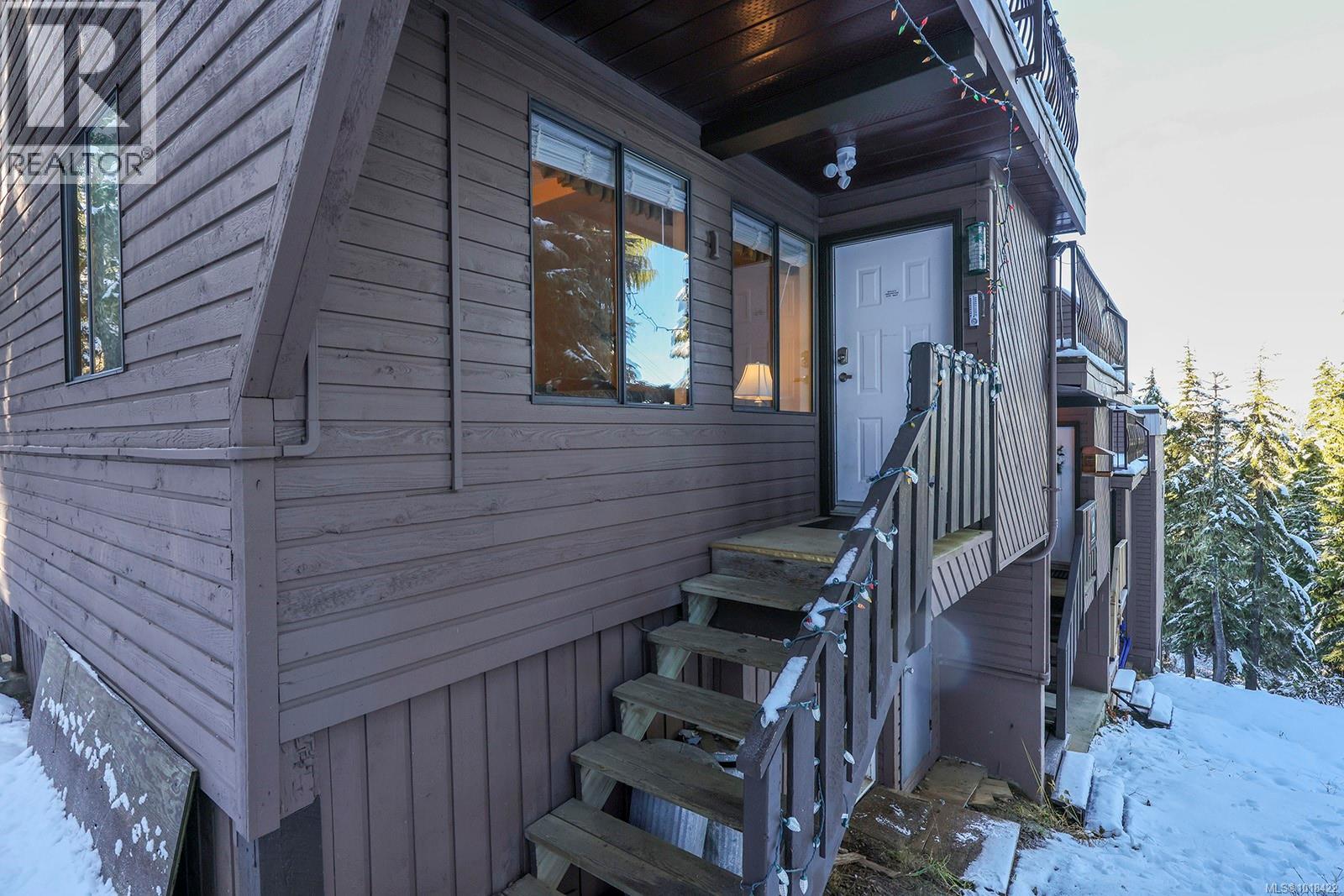 1 1084 Washington Way, Courtenay, British Columbia  V9J 1L0 - Photo 6 - 1018422