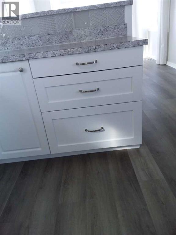 236 Polar Avenue Ne, High River, Alberta  T1V 1J6 - Photo 11 - A2260641