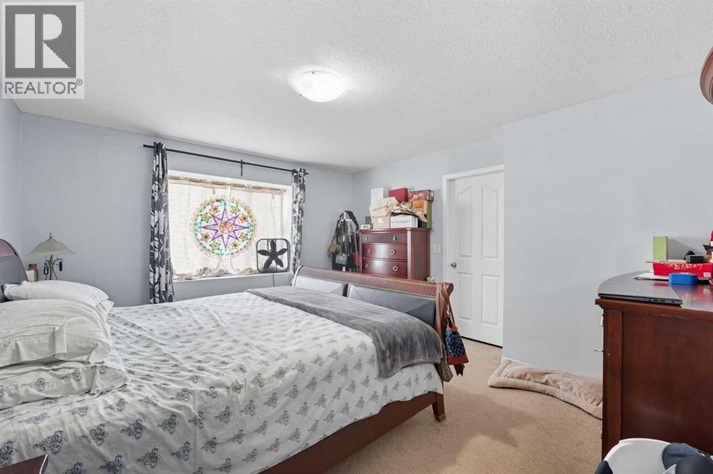 824 Luxstone Square Sw, Airdrie, Alberta  T4B 3L3 - Photo 15 - A2265001