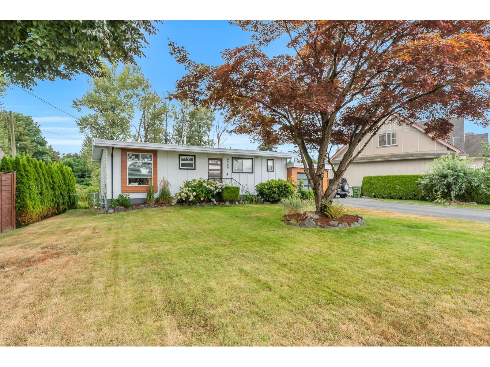 9960 Jones Drive, East Chilliwack, Chilliwack, British Columbia  V4Z 0A9 - Photo 2 - R3062929