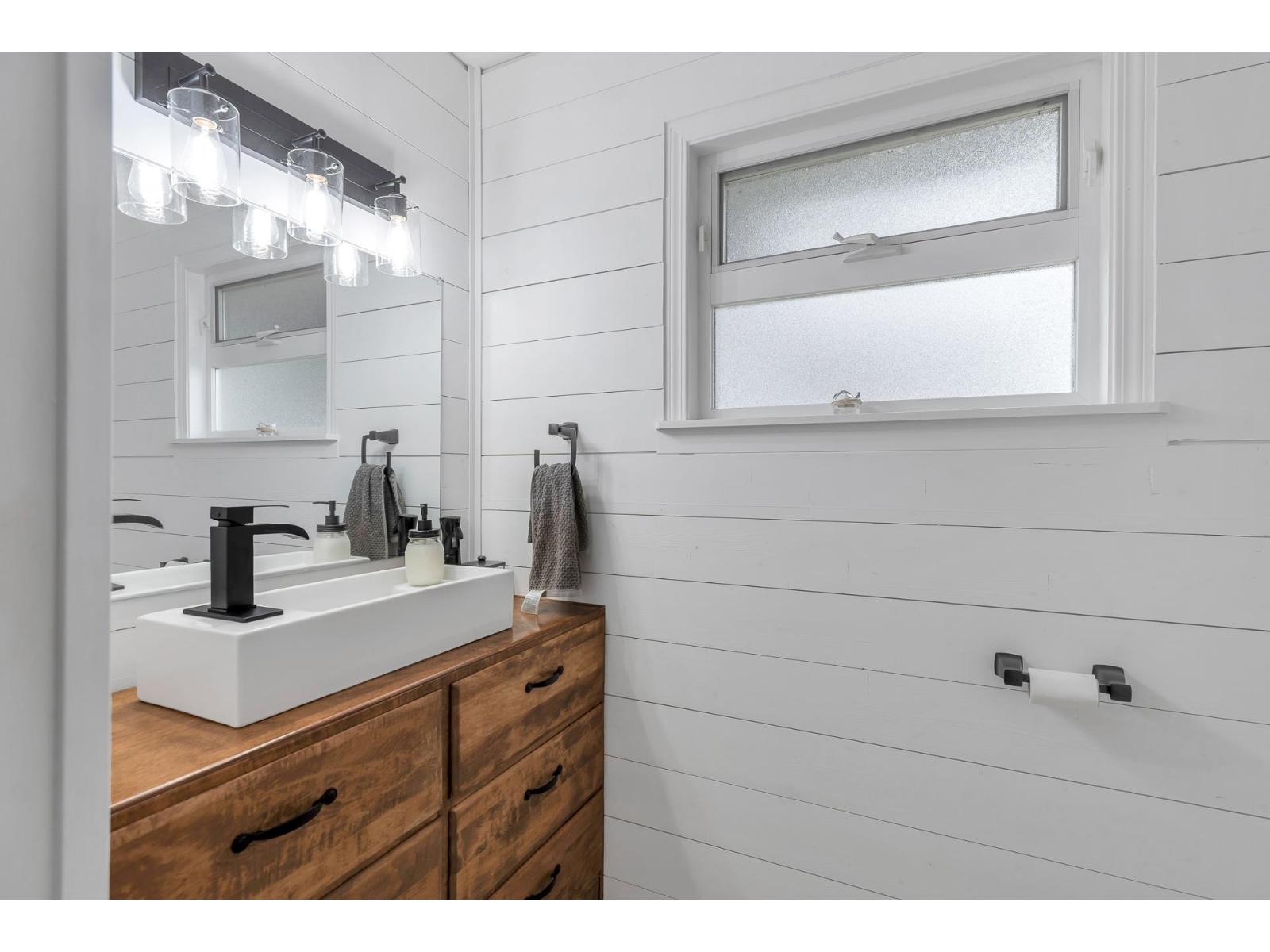 9960 Jones Drive, East Chilliwack, Chilliwack, British Columbia  V4Z 0A9 - Photo 16 - R3062929