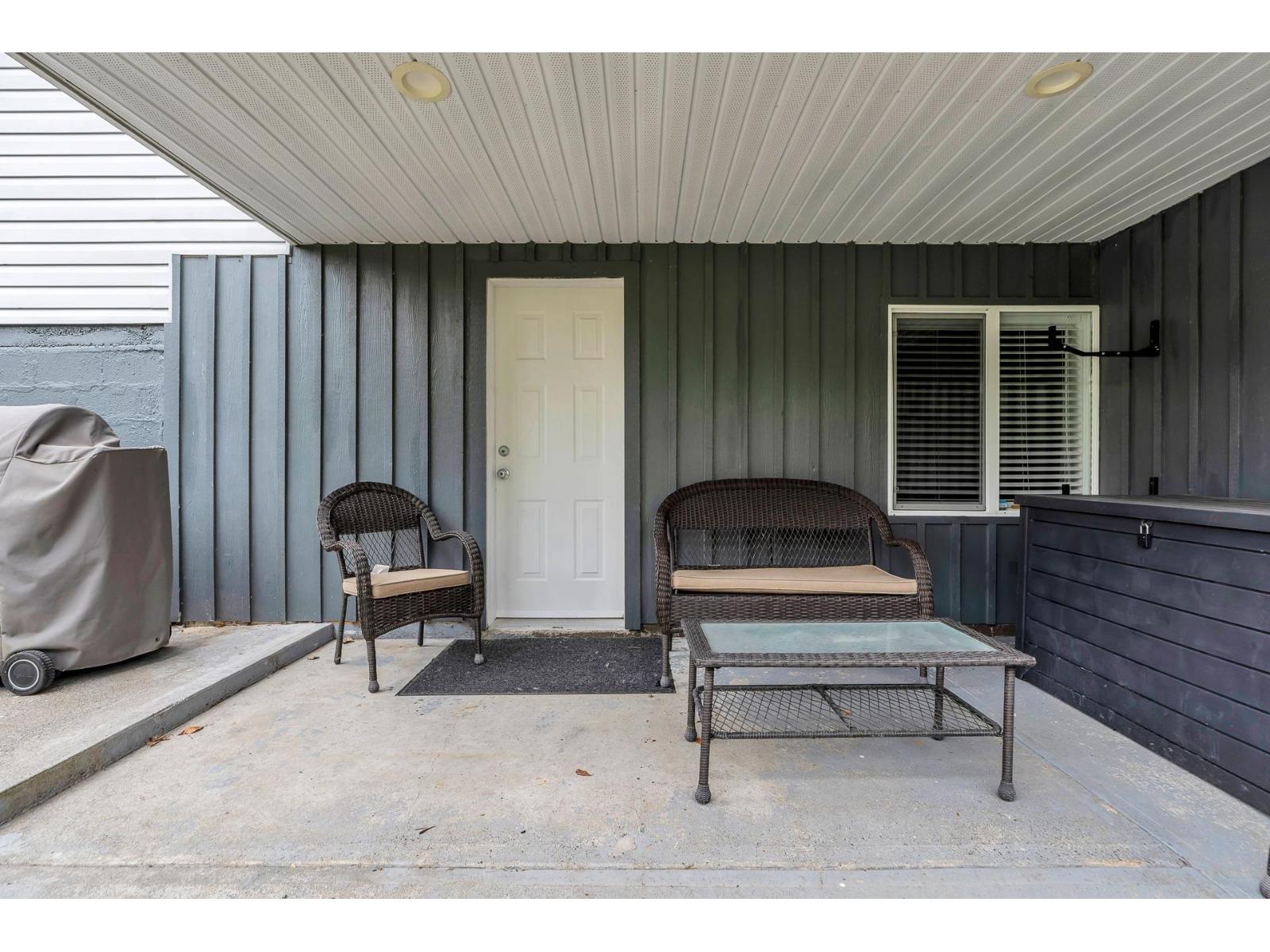 9960 Jones Drive, East Chilliwack, Chilliwack, British Columbia  V4Z 0A9 - Photo 30 - R3062929