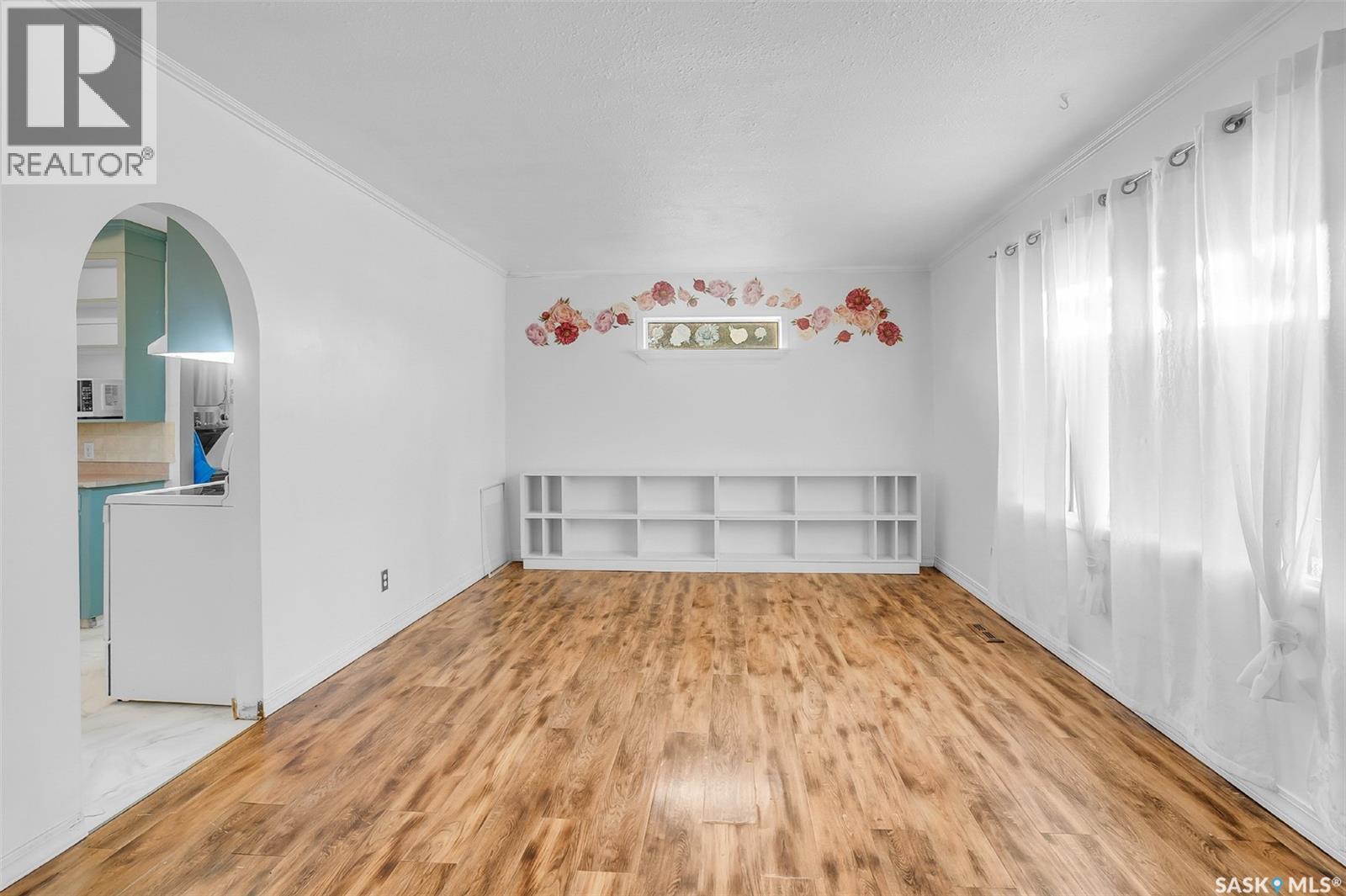 338 V Avenue N, Saskatoon, Saskatchewan  S7L 3F8 - Photo 8 - SK021944